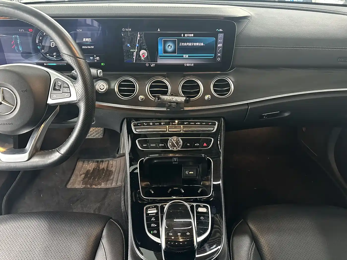 Mercedes-Benz E-Class 2016 E 300 L Sport Fashion Type фото 14