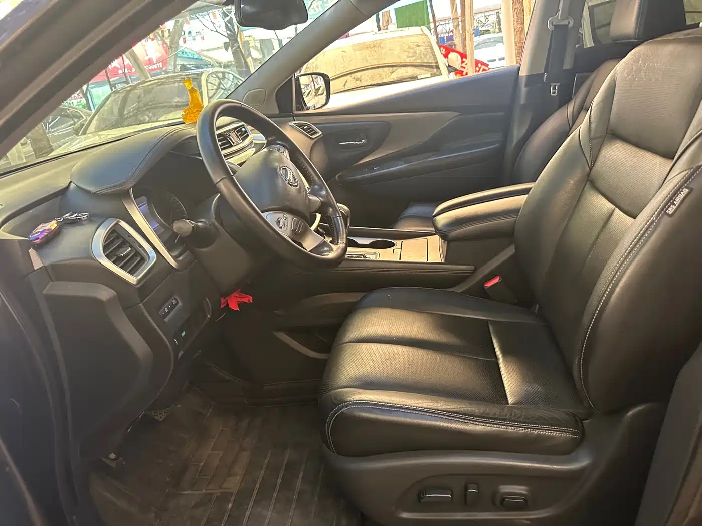 Photo 5 - Nissan Murano