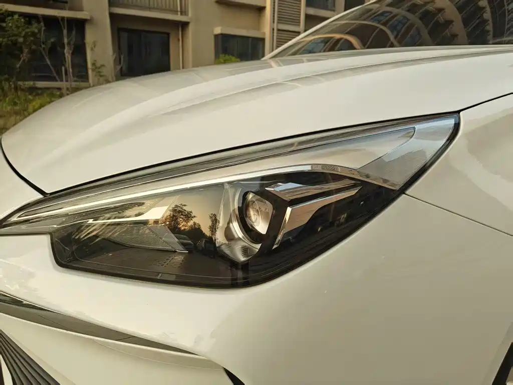 Roewe i5 2025 2023 1.5L Manual Comfort Edition