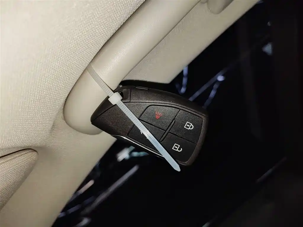Buick Envision Plus 2025 Enclave Plus 28T 2WD Platinum Edition фото 17