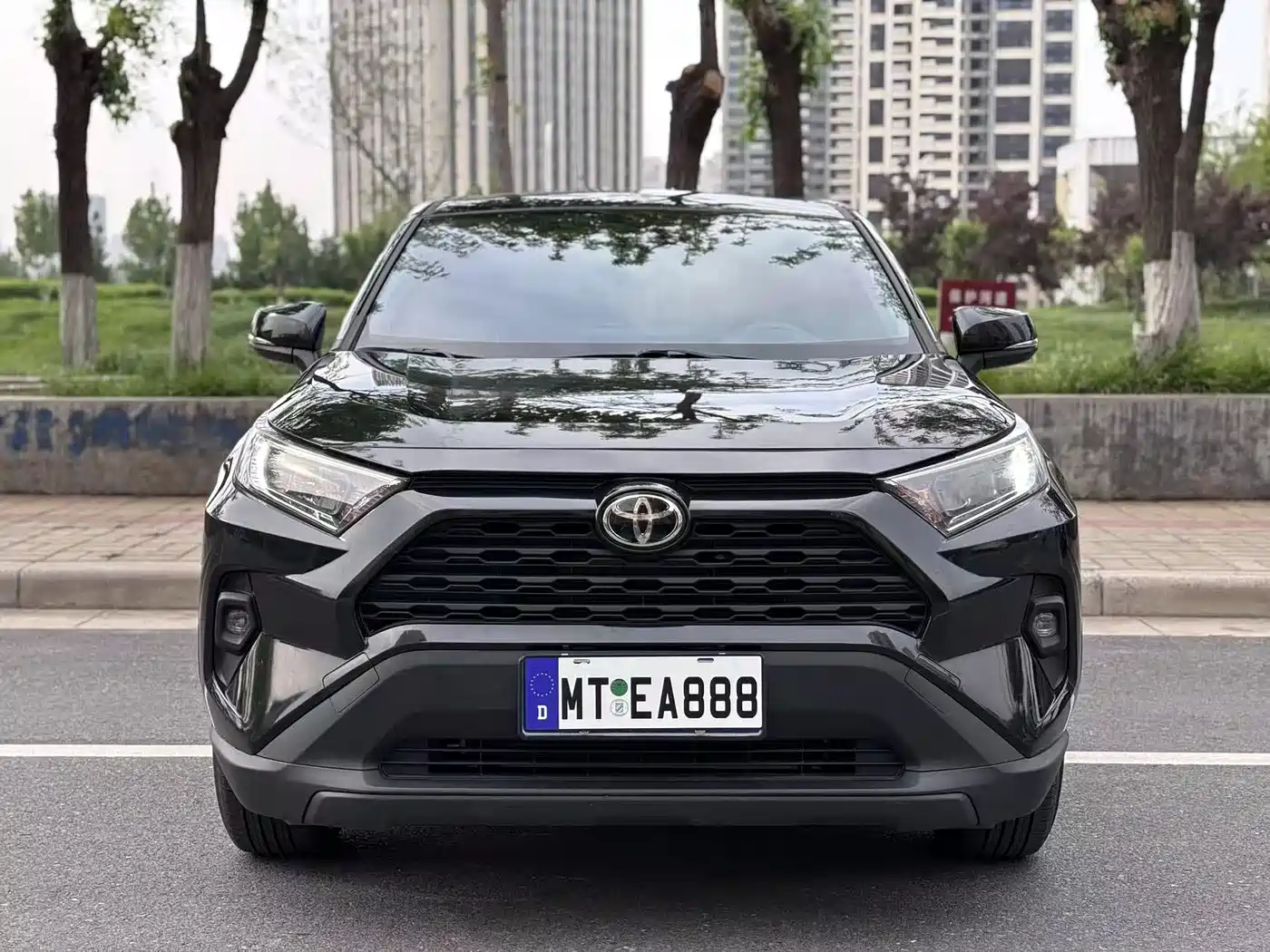 TOYOTA RAV4 RONGFANG