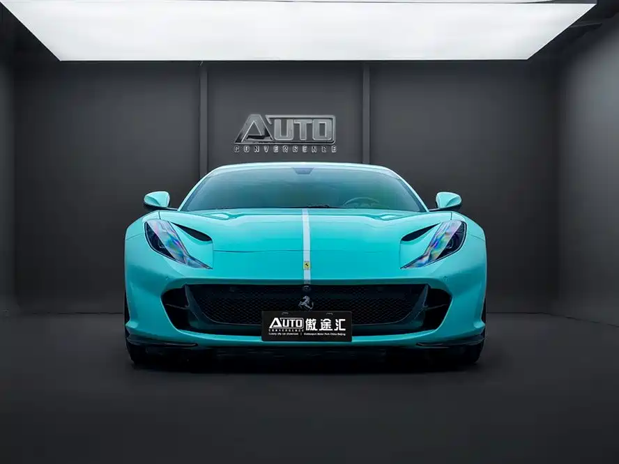Ferrari 812 2019 2017 6.5L Superfast