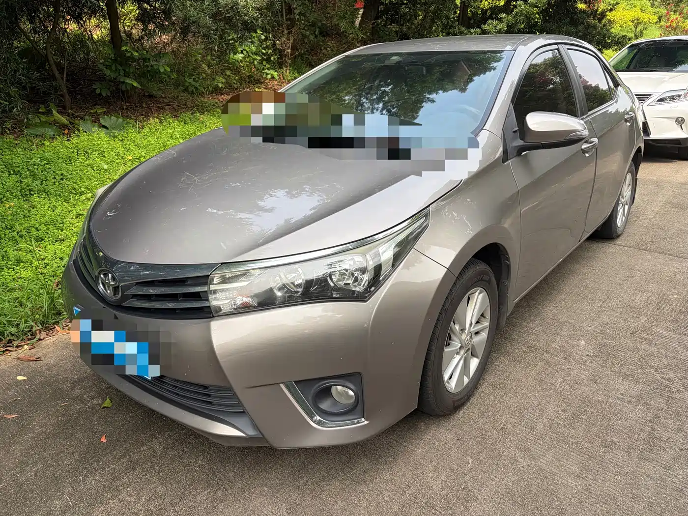 Фото 1 - Toyota Corolla