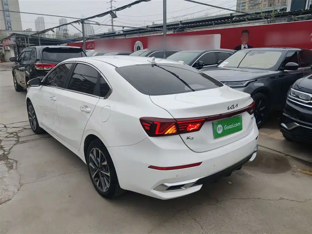 Kia K3 2021 Facelift 1.5L CVT Fashion Edition фото 23