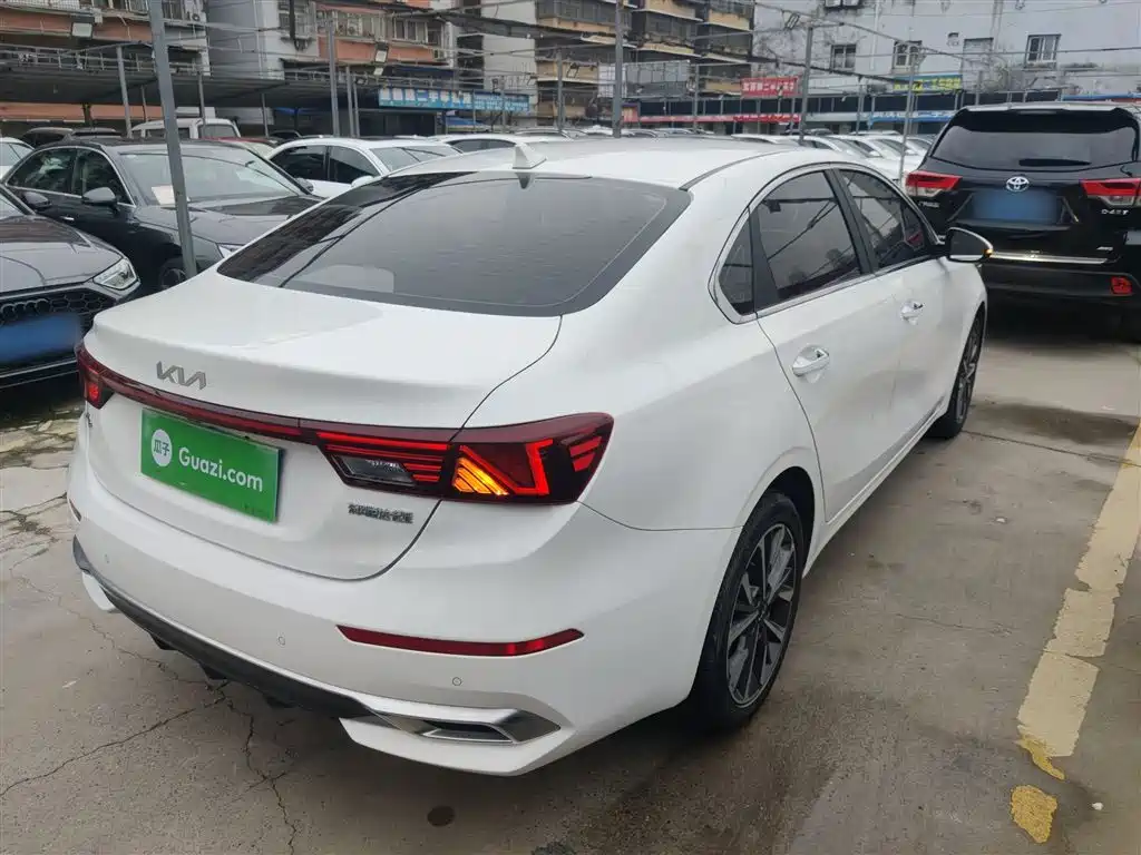 Kia K3 2021 Facelift 1.5L CVT Fashion Edition фото 5