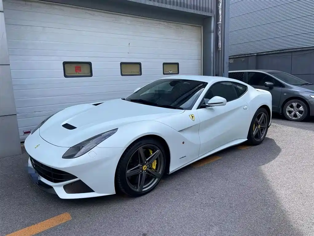 Ferrari F12berlinetta 2013 6.3L Standard