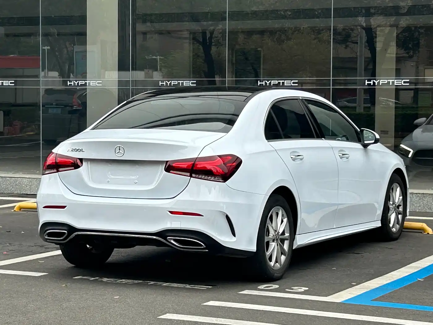 Mercedes-Benz A-Class 2021 A 200 L Sport Sedan Fashion Edition фото 9