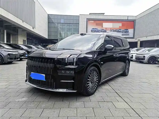  ZEEKR Zeekr 009 2024 7-Seat Aisle AWD Version 108kWh