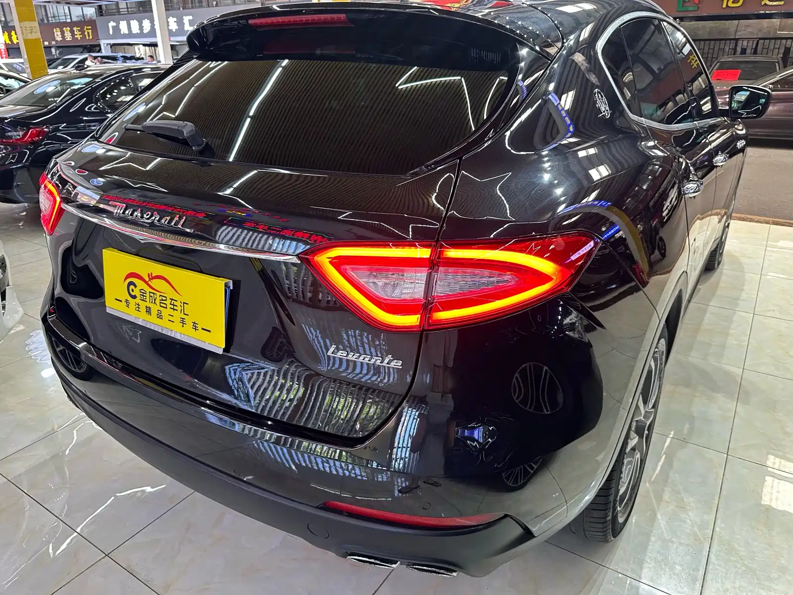 Фото 24 - Maserati Levante