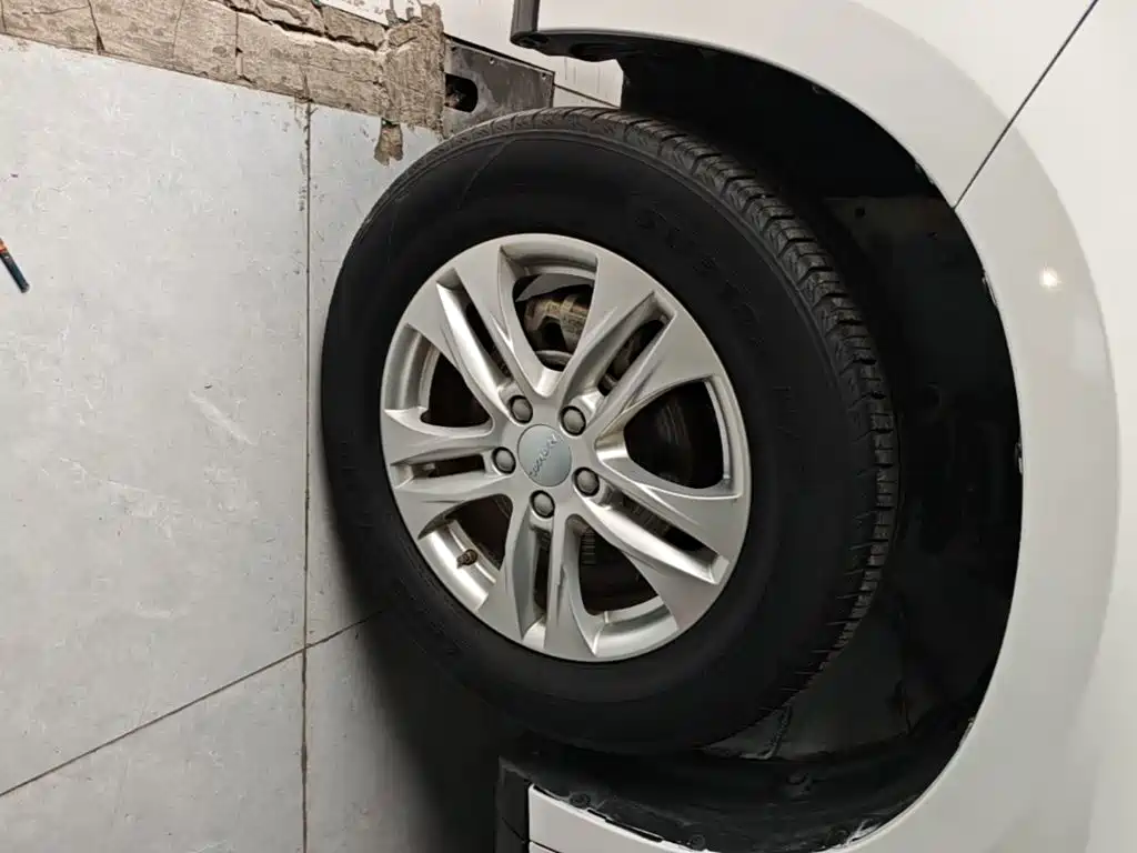 Фото 23 - Haval M6