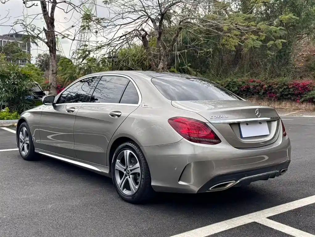 Mercedes-Benz C-Class 2020 C 260 L Sport фото 11