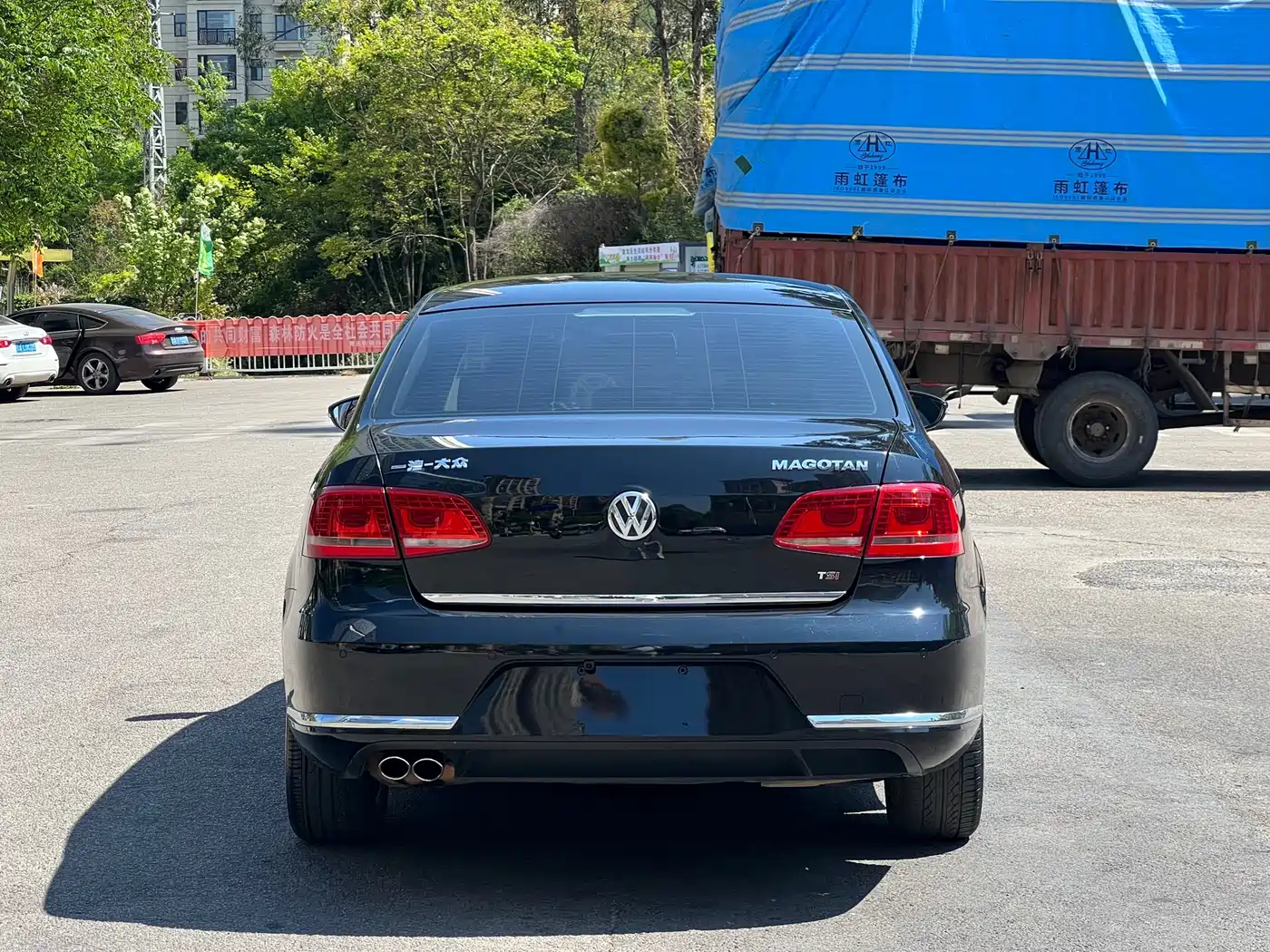 Volkswagen Magotan 2015 Facelift 1.8TSI Luxury фото 8