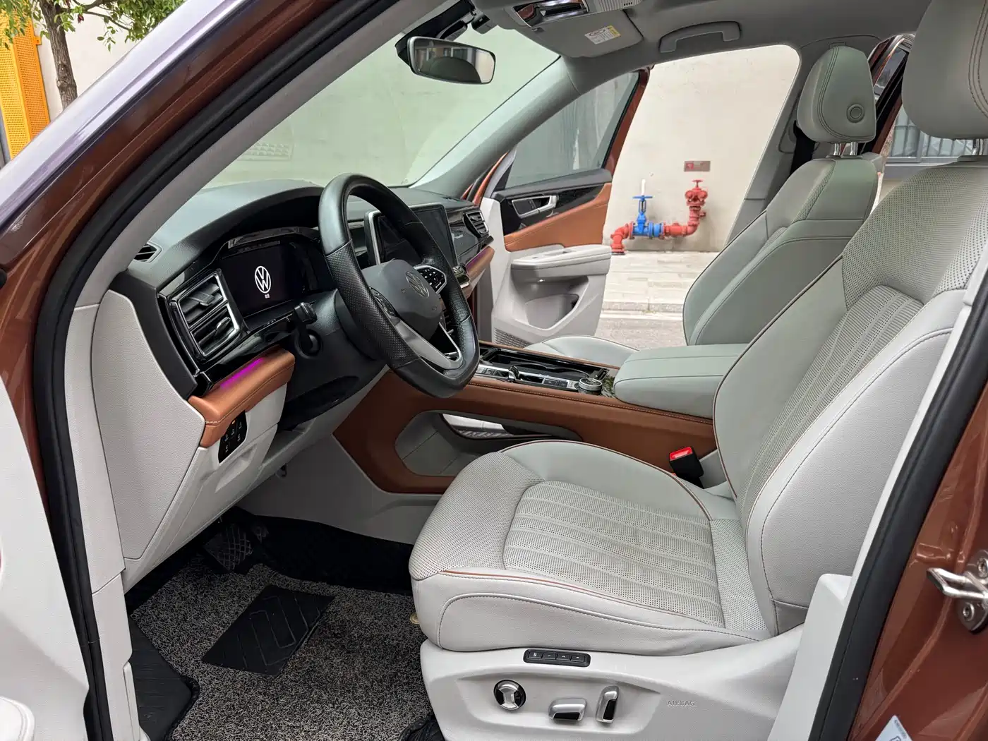 Volkswagen Teramont 2021 380TSI 4WD Premium Luxury Edition фото 7
