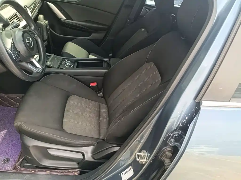 Photo 15 - Mazda CX-4