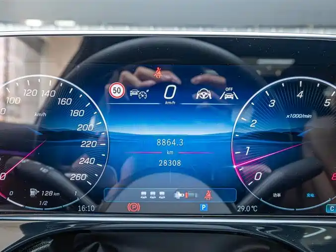 Mercedes-Benz E-Class 2025 Facelift E 300 L Luxury фото 15