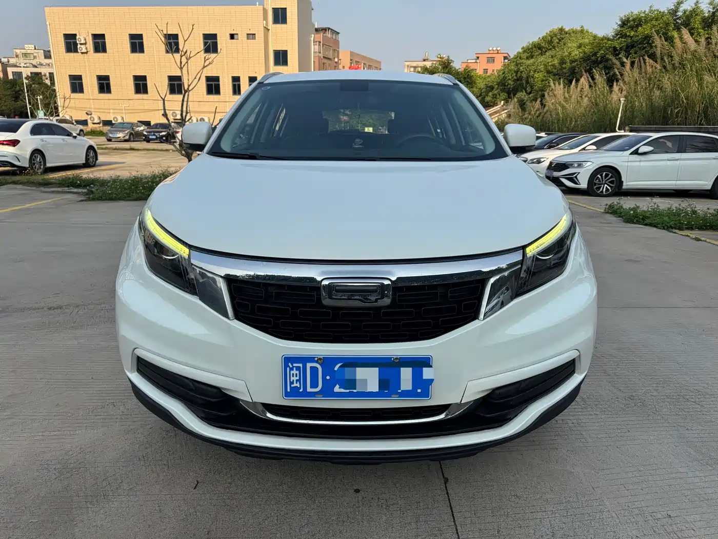 QOROS 5
