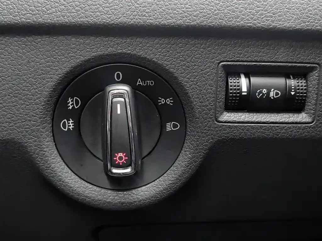 Фото 21 - Volkswagen Passat