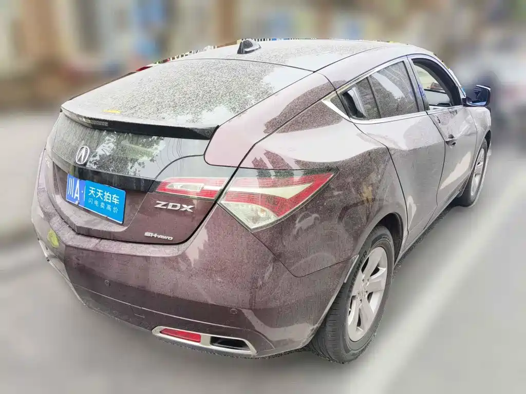 Photo 2 - Acura ZDX