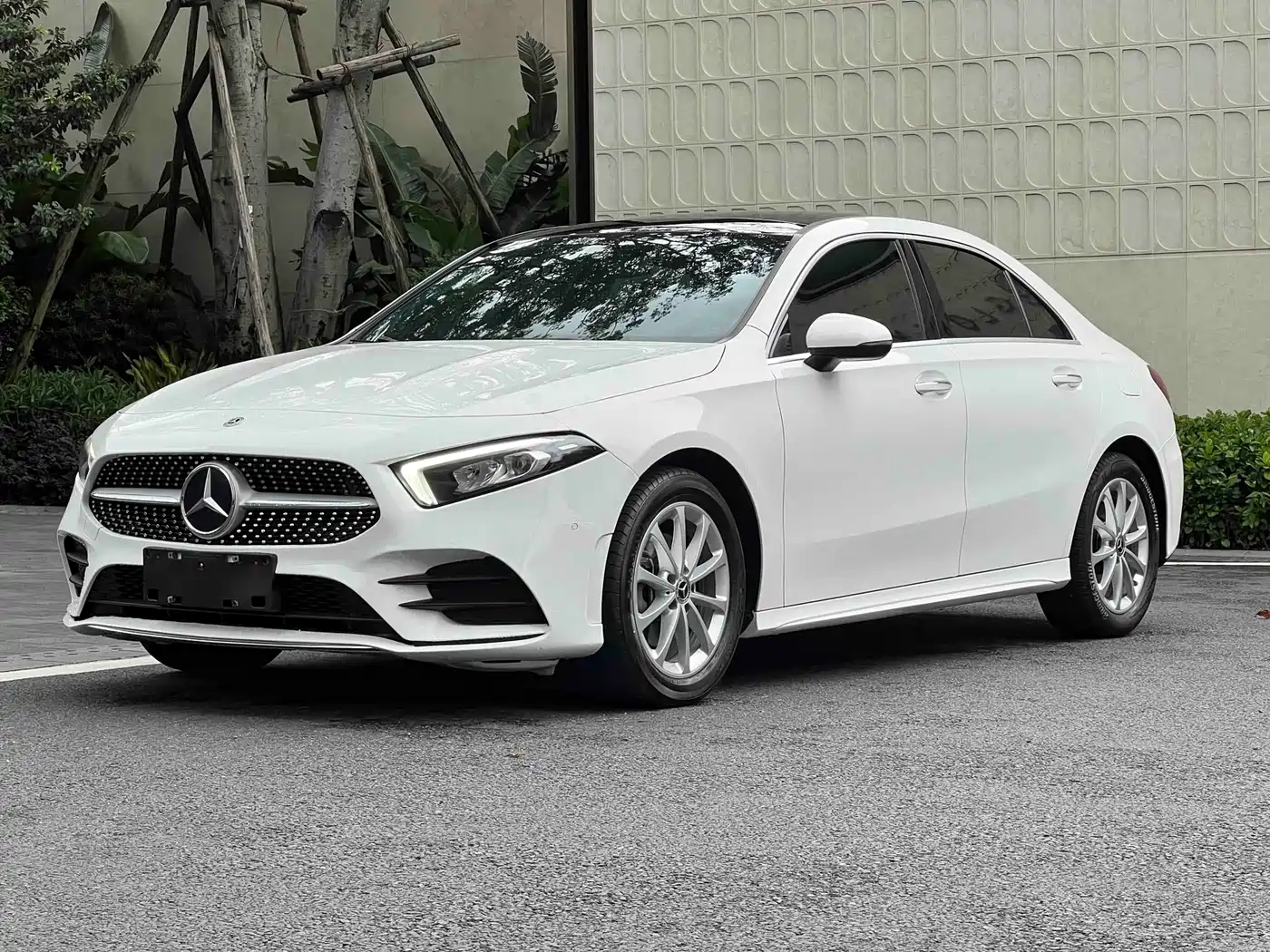 Mercedes-Benz A-Class 2020 Facelift A 200 L Sport Sedan Fashion