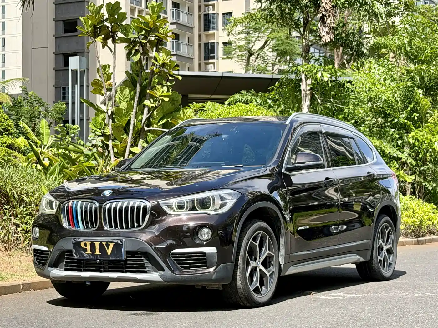 Photo 1 - BMW X1