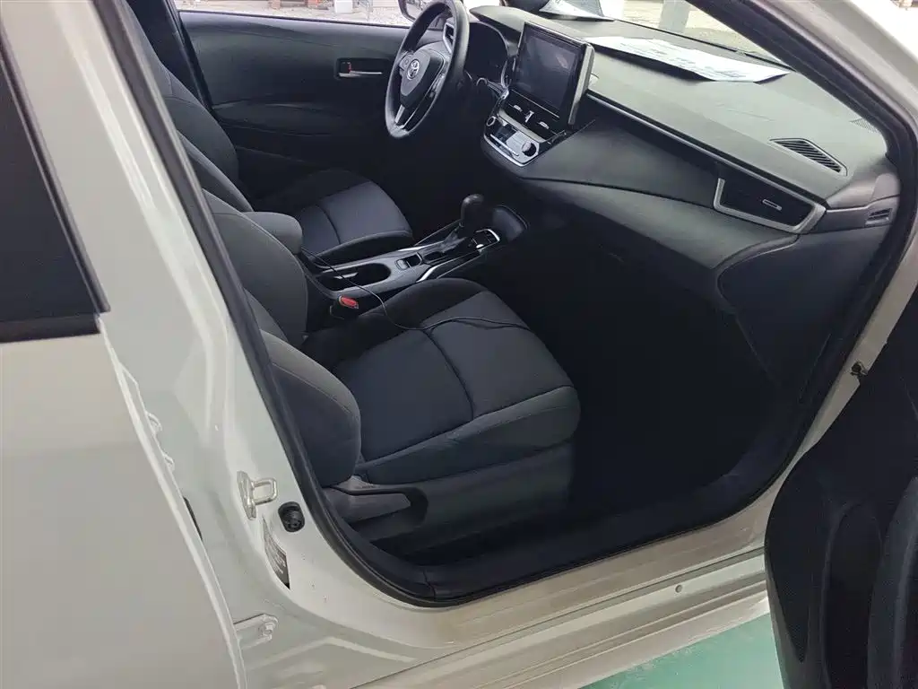 Toyota Levin 2021 185T CVT Luxury Edition фото 25