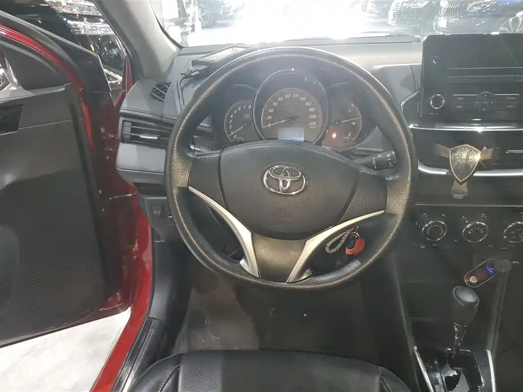 Toyota YARiS L Zhi Xuan 2020 Zhi Xuan X 1.5L CVT Luxury фото 10
