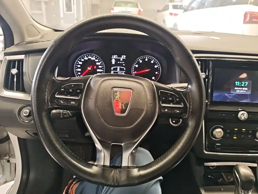 Roewe i6 2018 2018 20T Automatic Flagship Edition