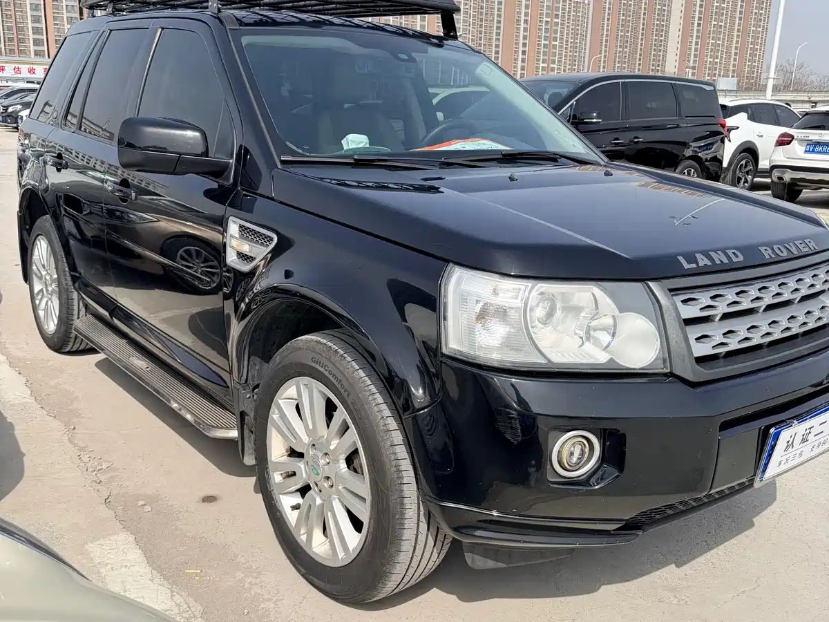 Land Rover Freelander 2 2012 2.2T SD4 SE Diesel фото 3