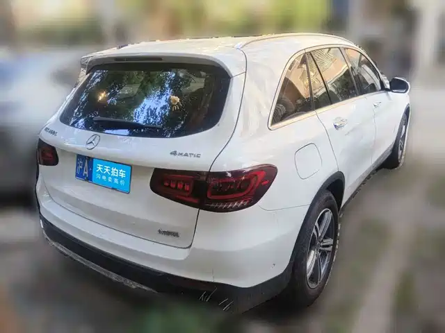 Mercedes-Benz GLC 2021 GLC 260 L 4MATIC Sporty — фото 2