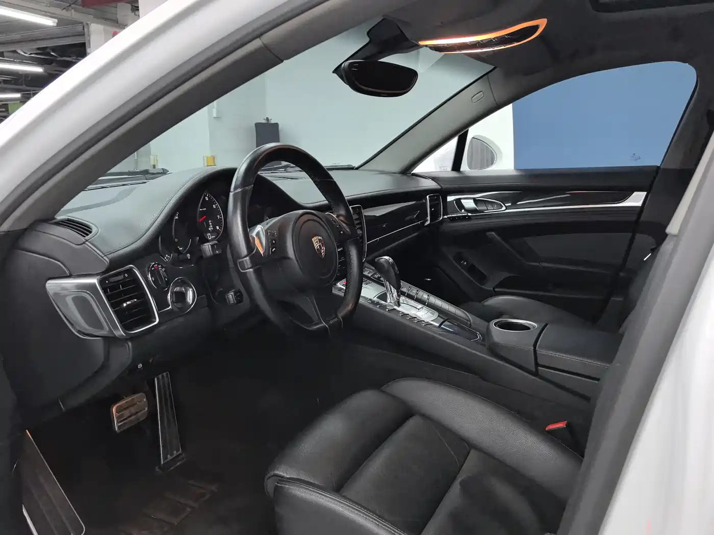 Porsche Panamera 2014 Panamera 4 3.0T фото 4