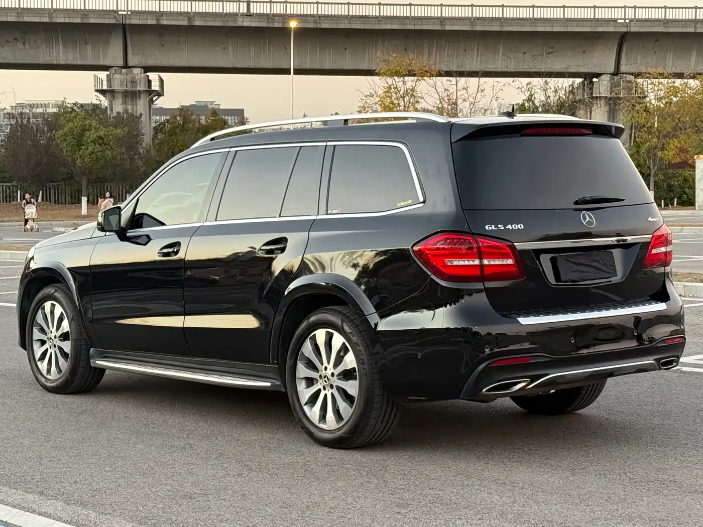 Mercedes-Benz GLS 2017 GLS 400 4MATIC Dynamic фото 6