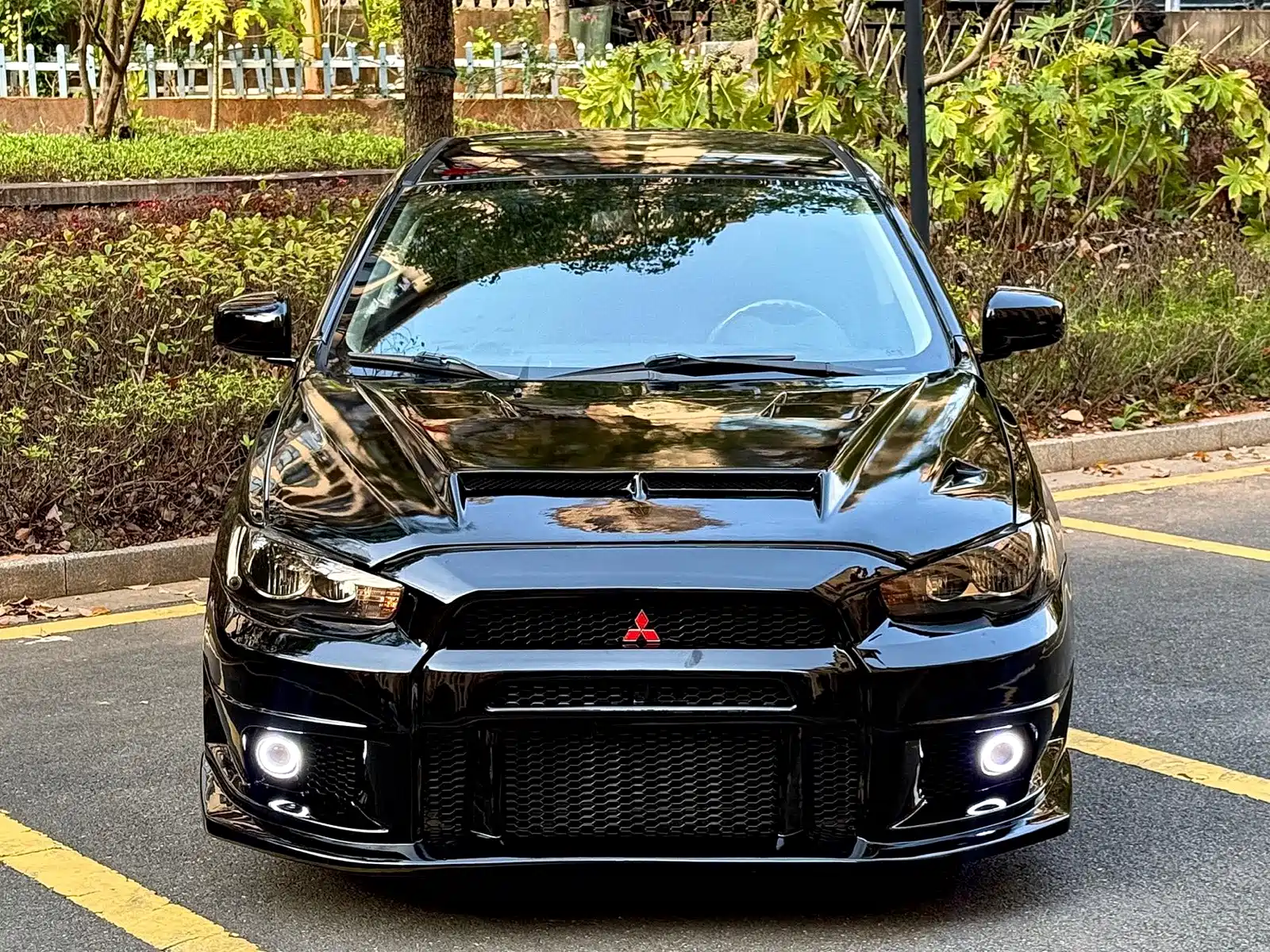 Фото 2 - Mitsubishi Lancer EX