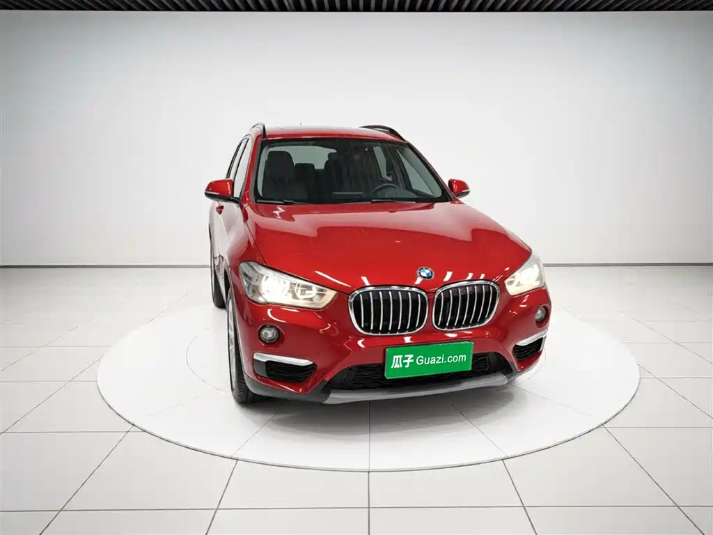 BMW X1 2019 sDrive18Li Fashion Model фото 3