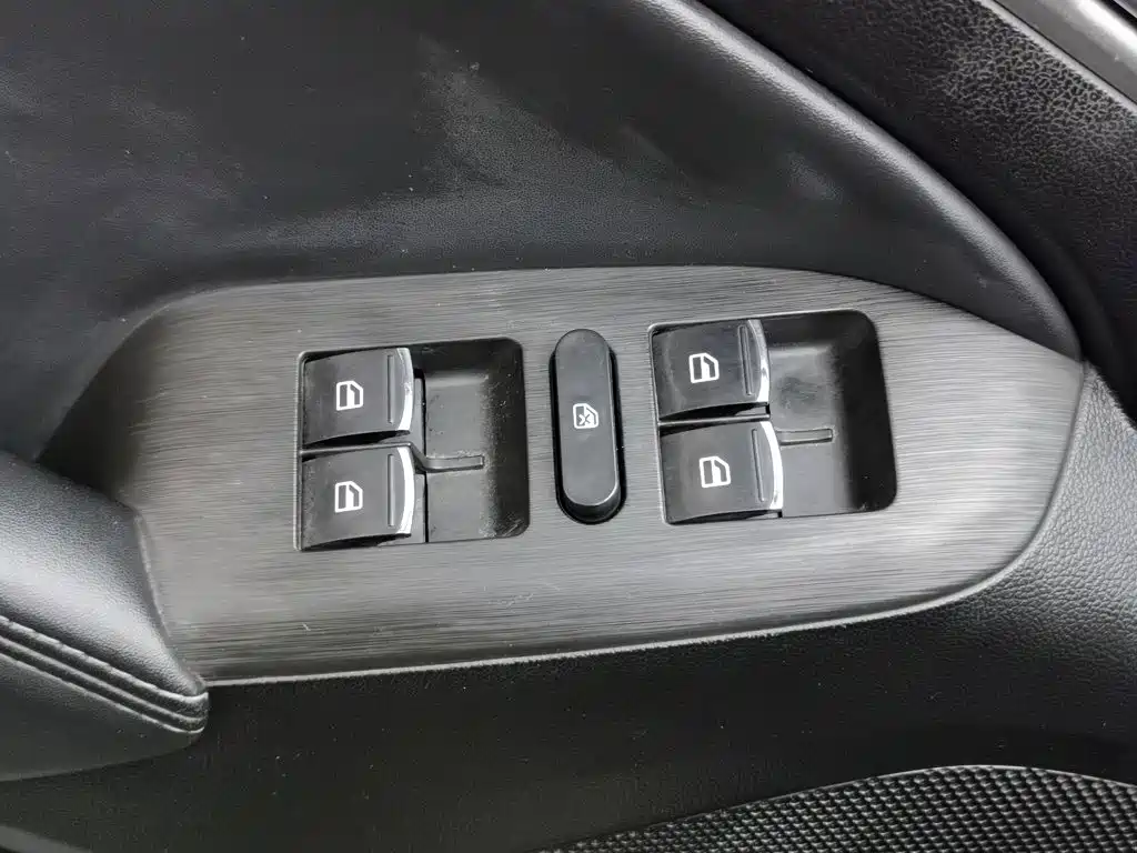 Great Wall Pao 2020 2019 2.0T Commercial Manual Diesel 4WD Elite Long Box GW4D20M
