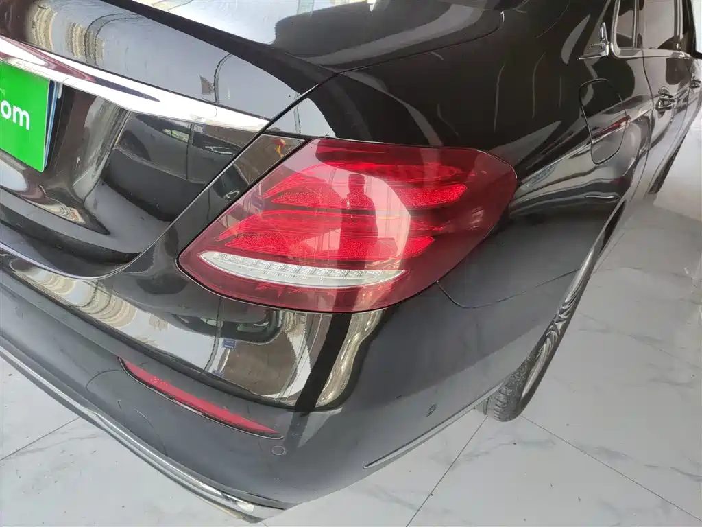 Mercedes-Benz E-Class 2020 E 300 L Fashion фото 8
