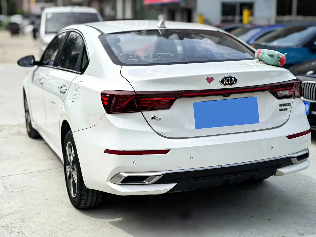 Фото 4 - Kia K3