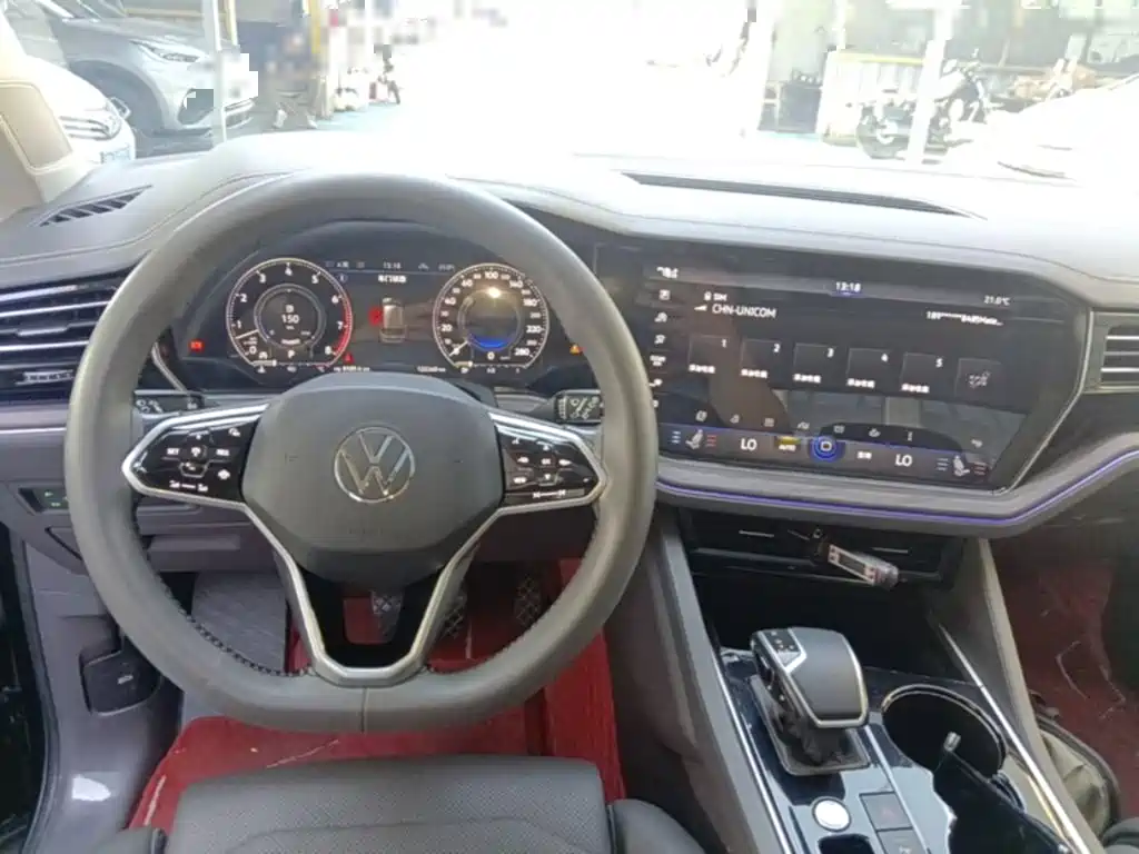 Volkswagen Touareg 2020 2021 3.0TSI R-Line Classic Sport Package
