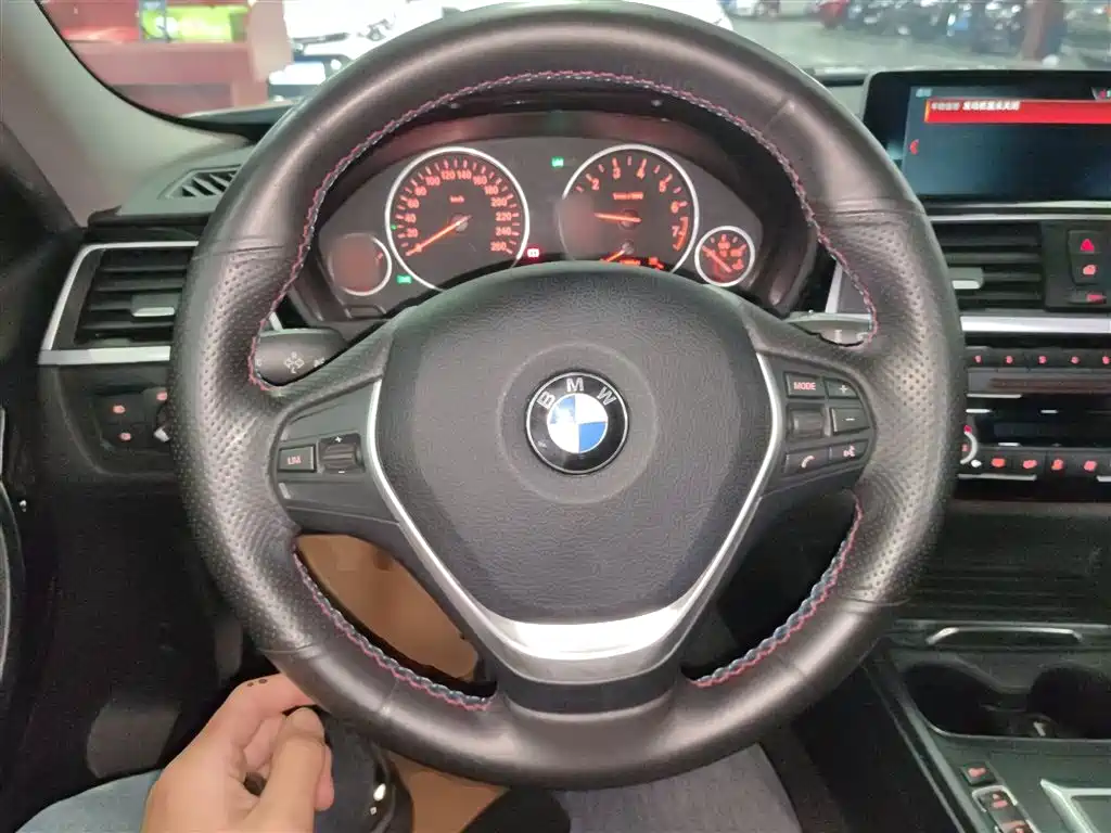 BMW 3 Series 2017 320Li Fashion фото 7