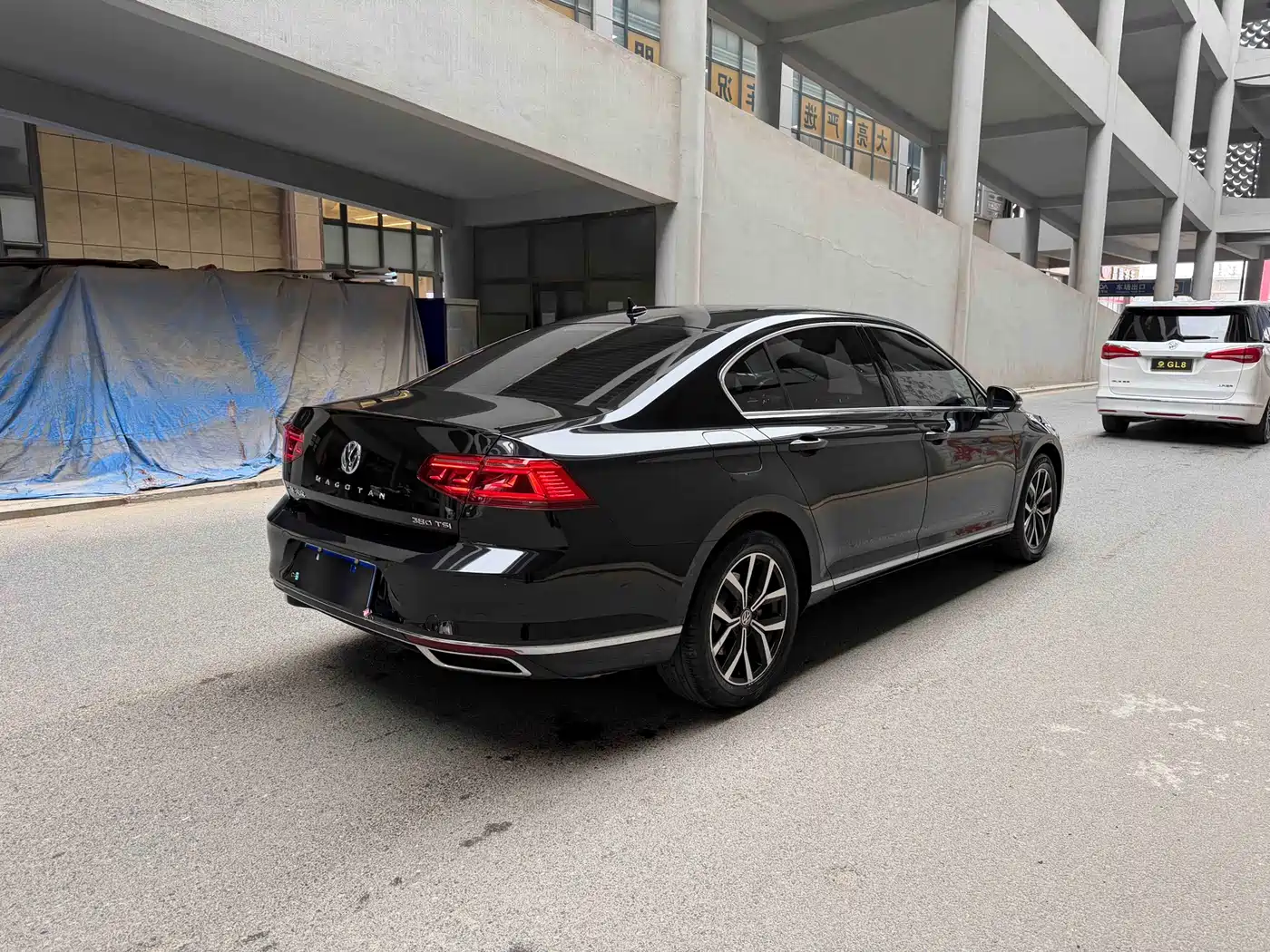 Volkswagen Magotan 2020 330TSI DSG Leading фото 6