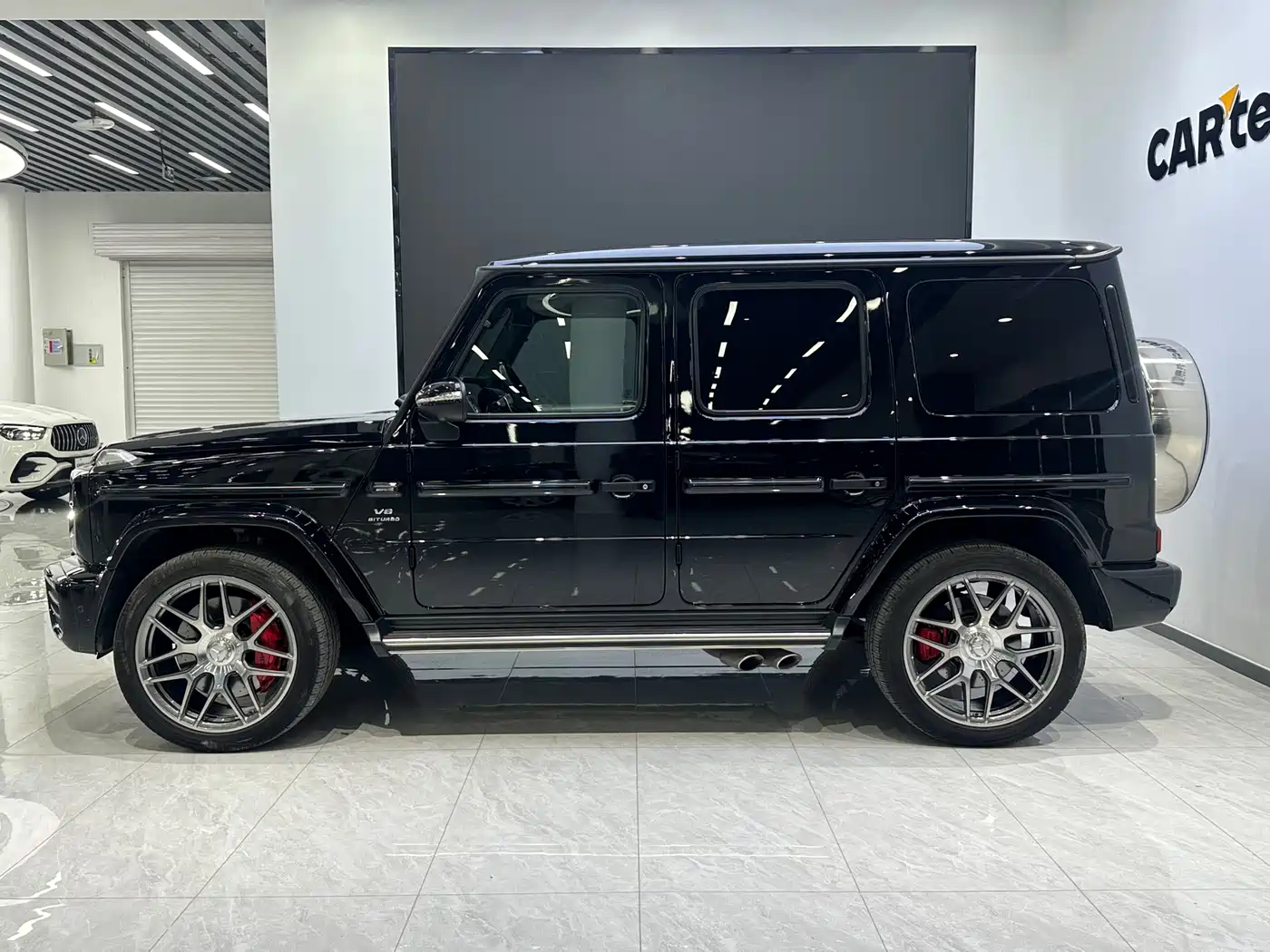 Mercedes-Benz G-Class AMG 2023 AMG G 63 фото 4