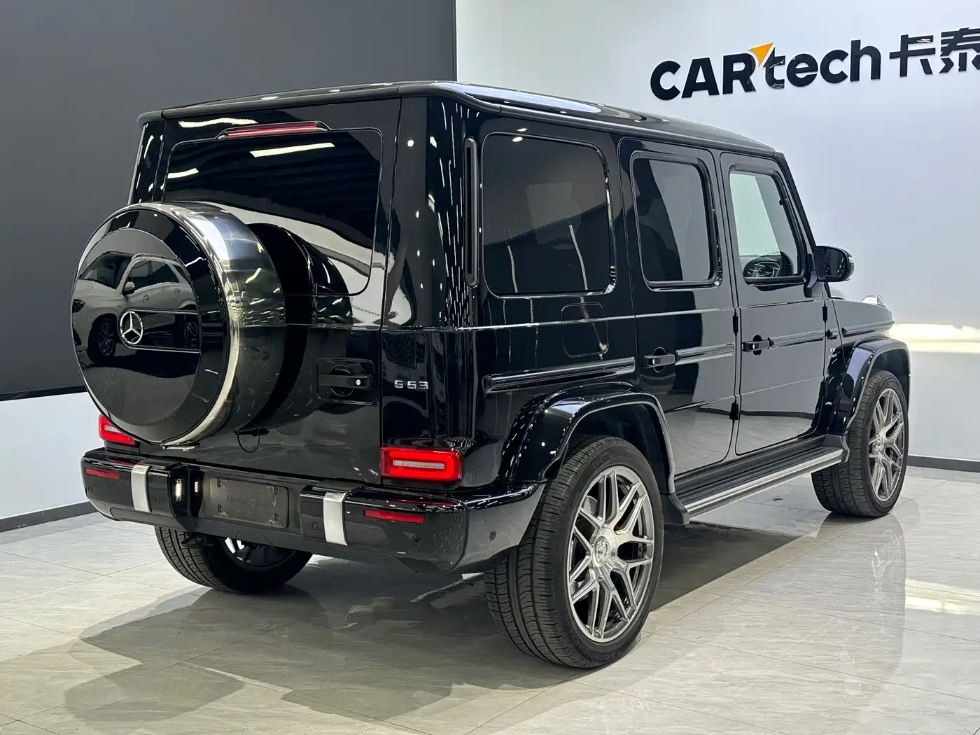 Mercedes-Benz G-Class AMG 2023 AMG G 63 фото 6