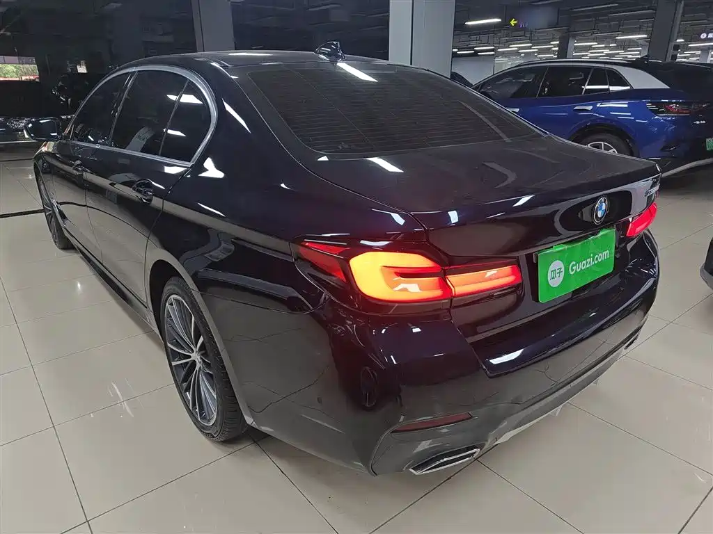 BMW 5 Series 2022 Facelift 530Li Leading M Sport Package фото 23