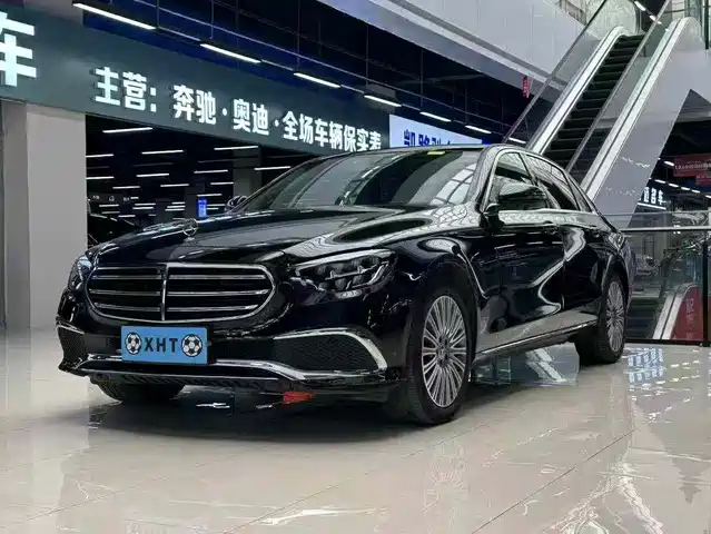Mercedes-Benz E-Class 2023
