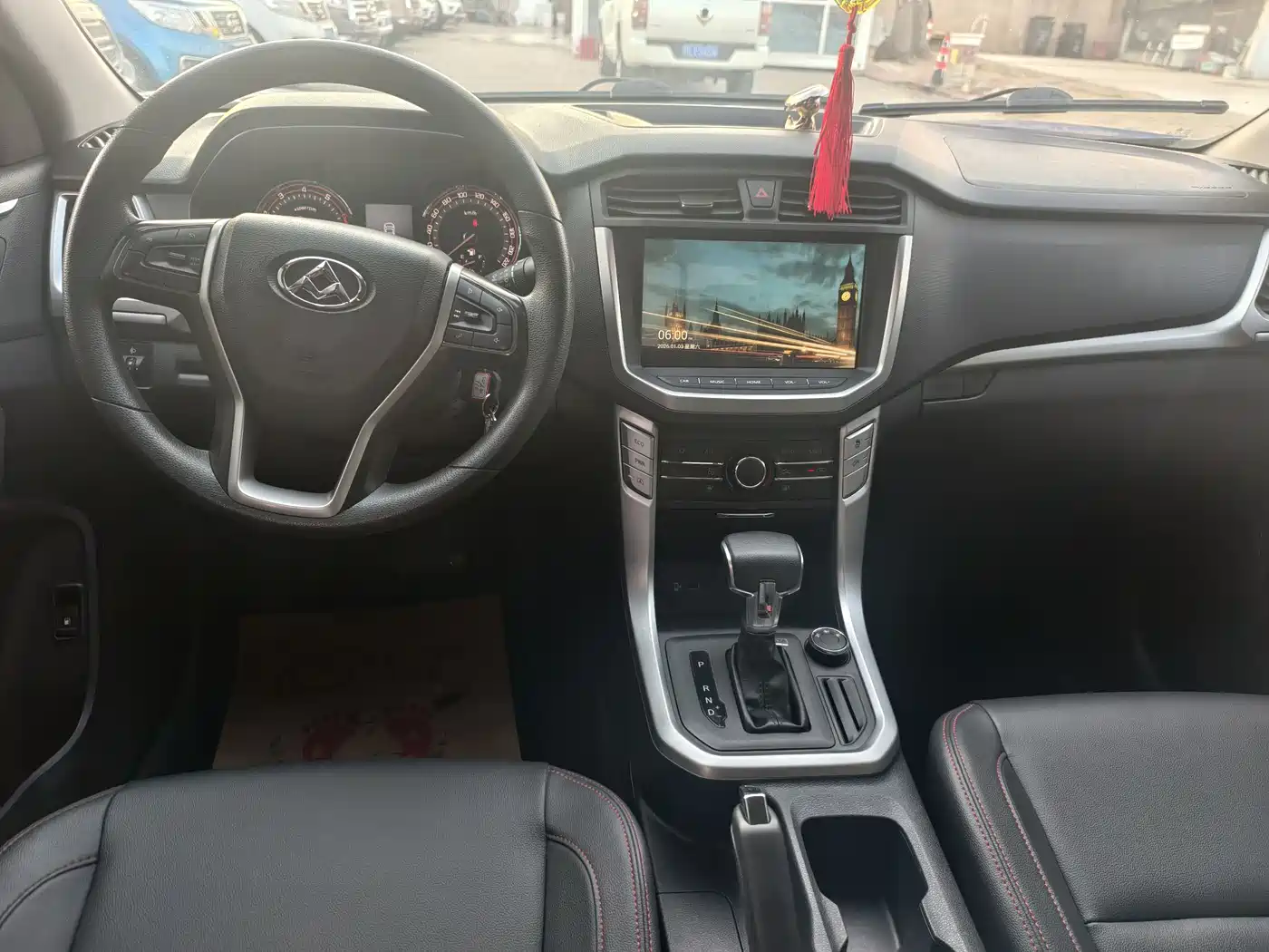 SAIC MAXUS CHASE T60