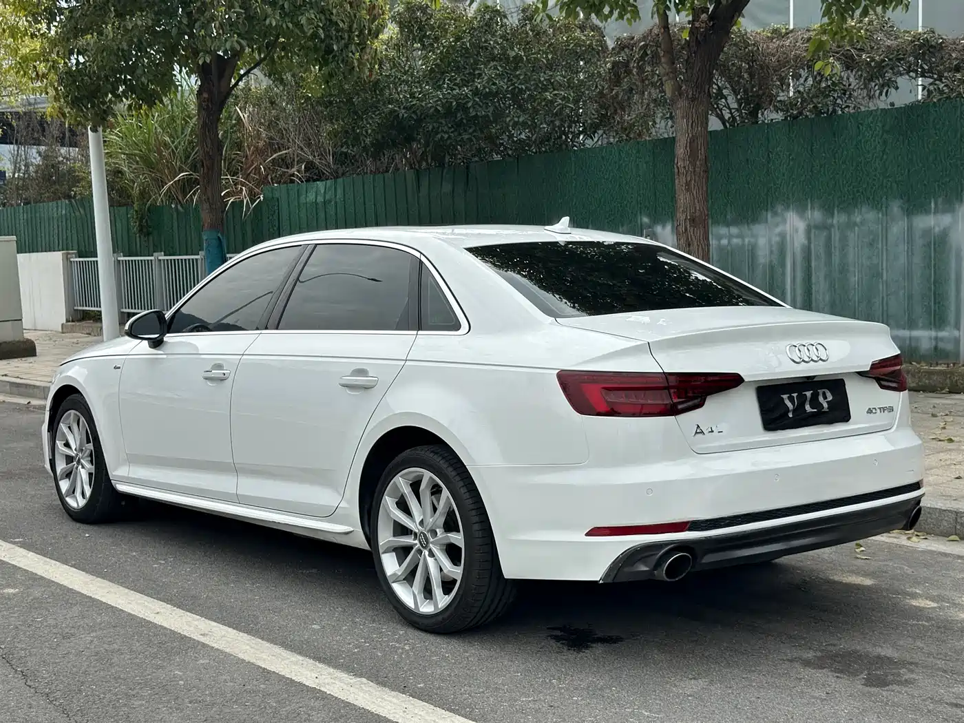 Audi A4L 2019 40 TFSI Fashion (China V) фото 4