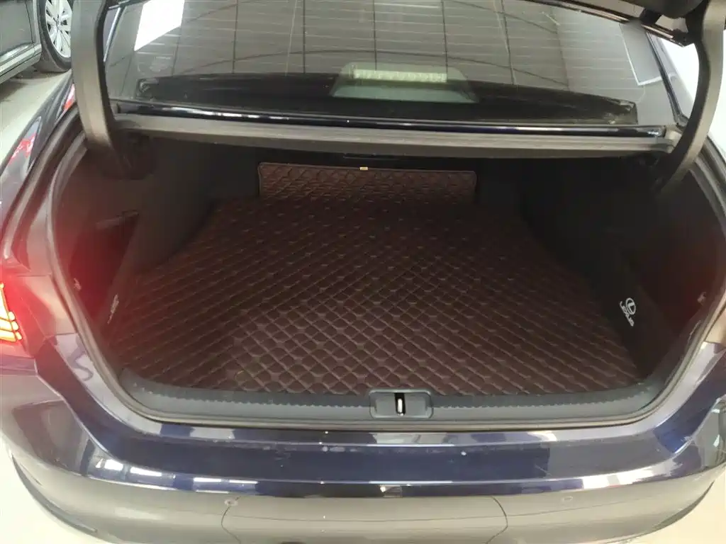 Lexus ES 2020 200 Excellence фото 15