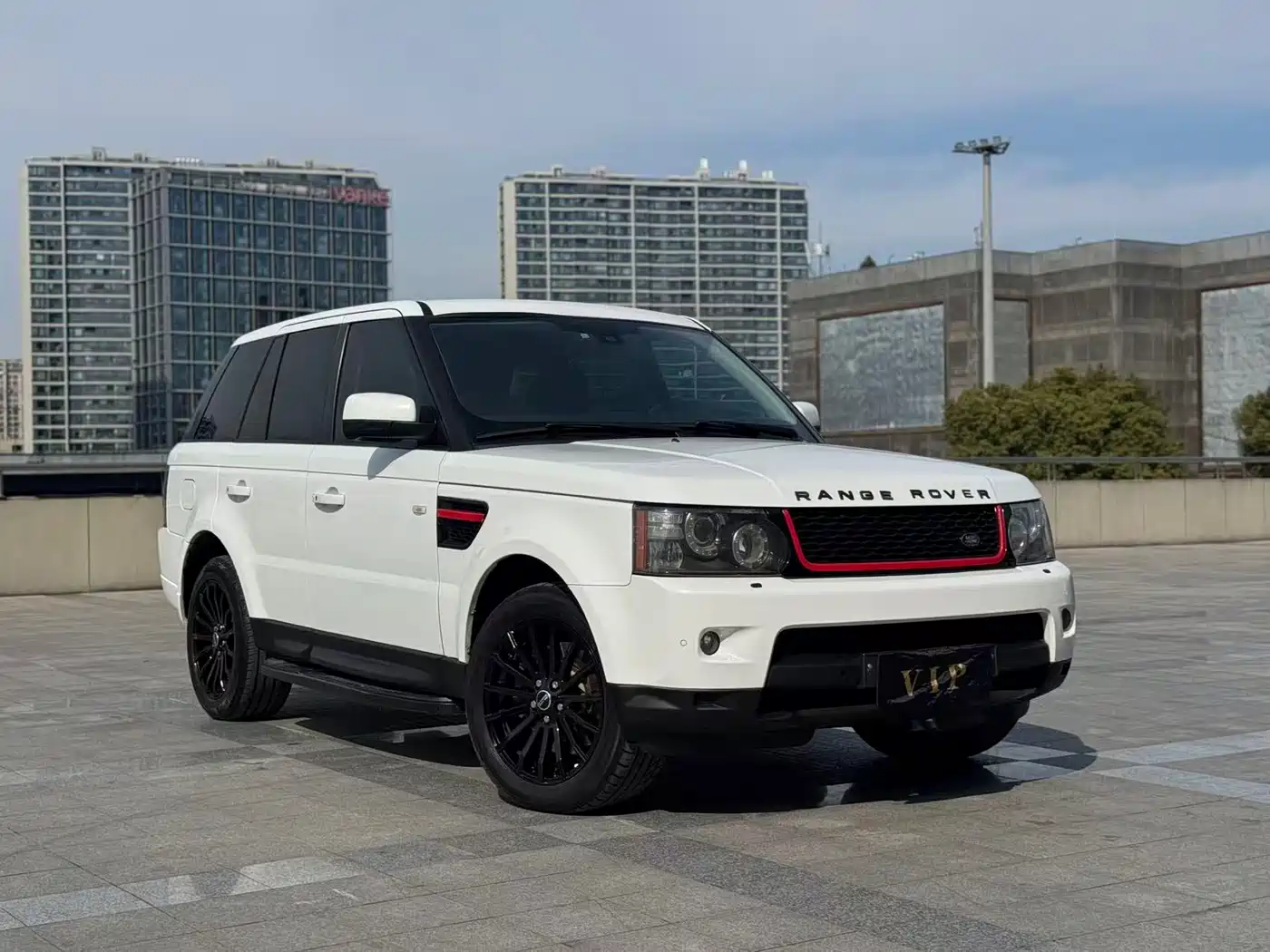 Land Rover Range Rover Sport 2012 5.0 NA V8 HSE фото 3