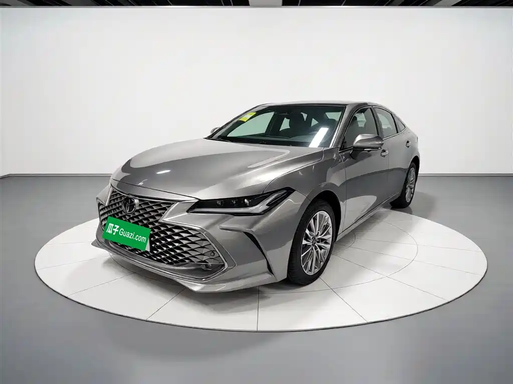 Toyota Avalon 2024 Model Hybrid 2.5L XLE Prestige Edition фото 2