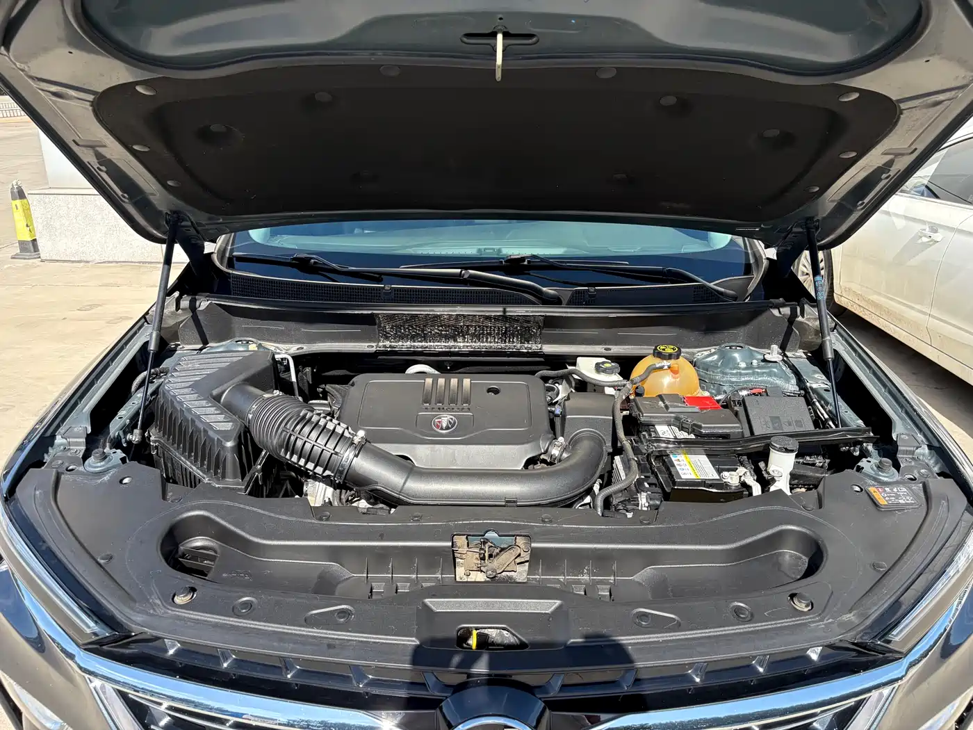 Buick Enclave 2020 28T 4WD Premium Model фото 17