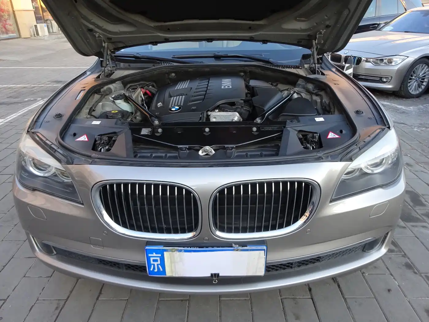 BMW 7 Series 2011 730Li Elegance фото 25